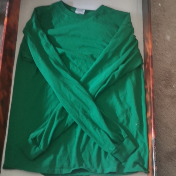 Long Sleeve Green Shirt - Picture 1 of 4